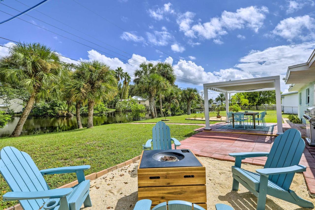 Merritt Island Home Fire Pit And Canal Access! Exterior photo